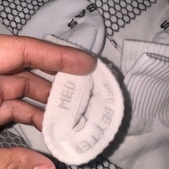 BOMBAS 9 Pack Quarter Crew Socks - Assorted Colors - Size - medium - Picture 3 of 3